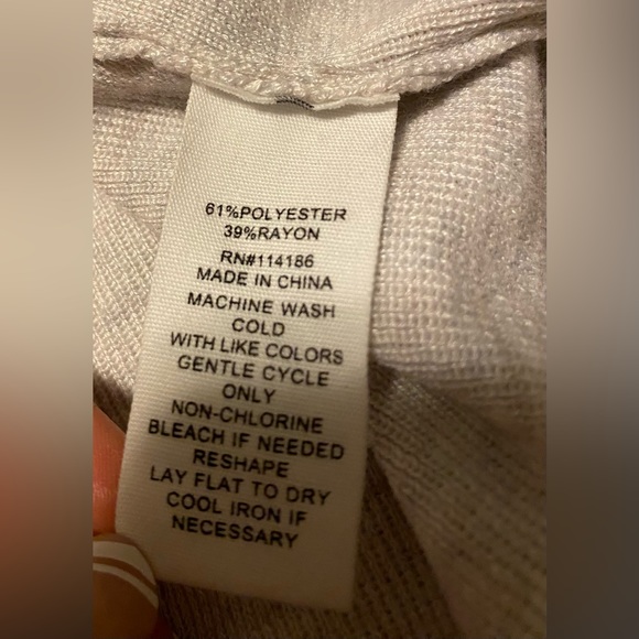 89th & Madison side tie Sweater - Picture 3 of 4